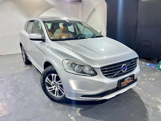 VOLVO XC60 2.0 T5 COMFORT FWD TURBO GASOLINA 4P AUTOMÁTICO